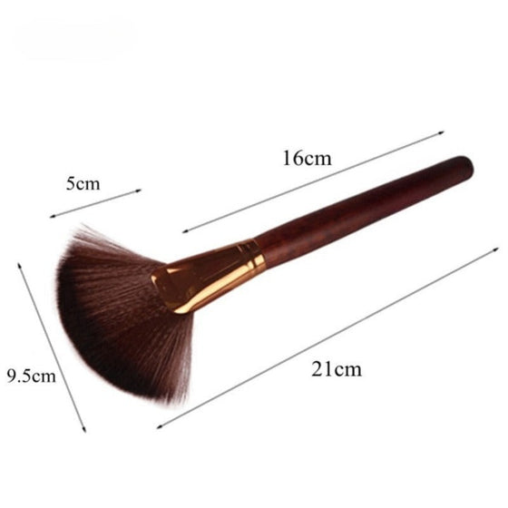 1 Pc Professional Soft Makeup Large Fan Brush