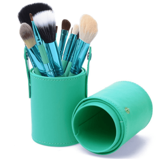 12 Piece Brush Set in Round Case