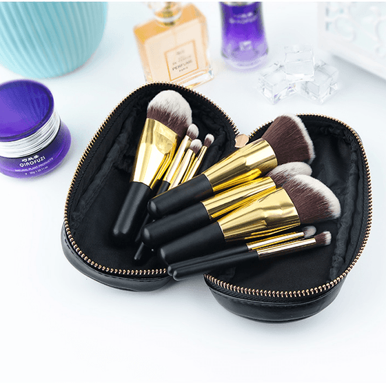 9 Piece Mini Travel Brush Set