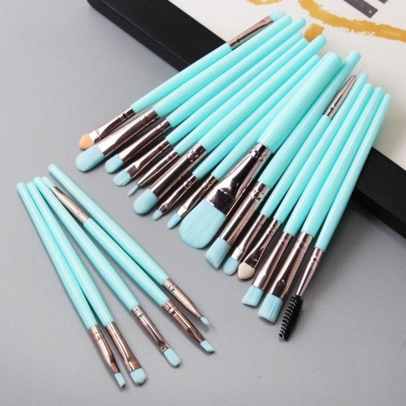 20 Piece Makeup Brush Set - Transform Your Makeup Routine