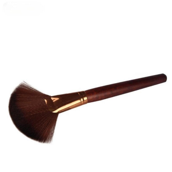 1 Pc Professional Soft Makeup Large Fan Brush