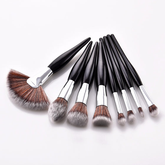 8 Piece All Day Glam Brush Set