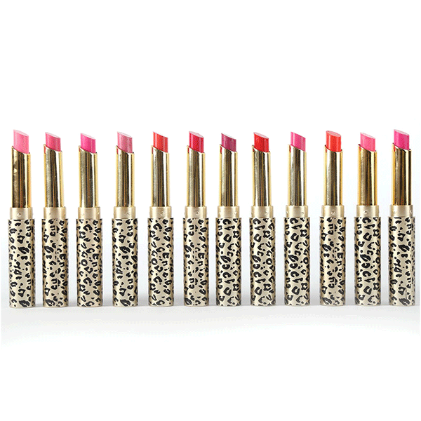 Bold Matte Lipstick – Long Lasting and High Pigment