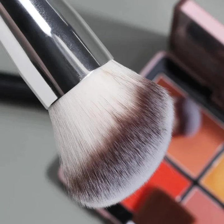 3 Pcs Makeup Brush Kit – High-Quality, Soft , Perfect for Blending