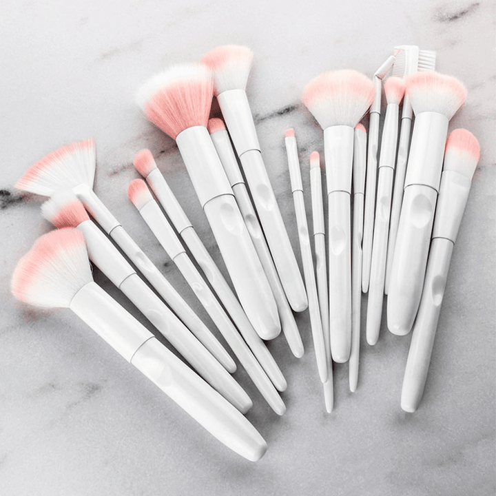 17 Piece Matte White And Pink Brush Set – Makeup Tools