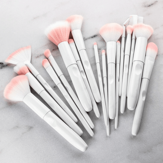 17 Piece Matte White & Pink Brush Set